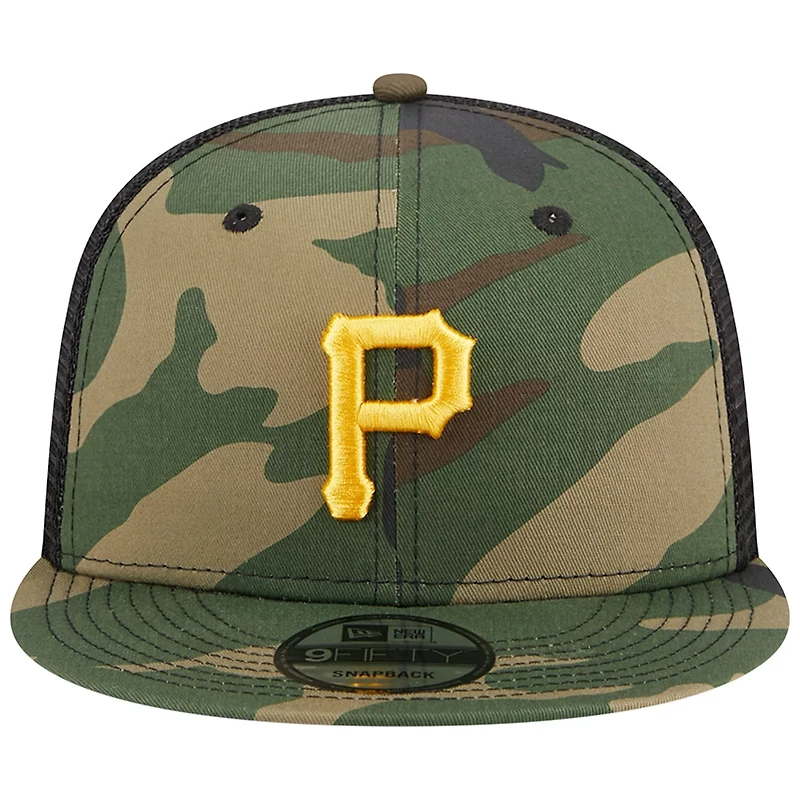 New Era Pittsburgh Pirates Woodland Trucker 9FIFTY Snapback Hat