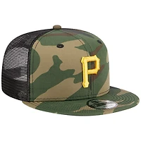 New Era Pittsburgh Pirates Woodland Trucker 9FIFTY Snapback Hat