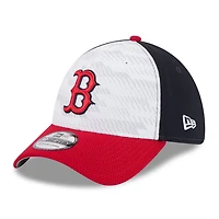 New Era Red Boston Sox 2025 MLB Clubhouse 39THIRTY Flex Hat