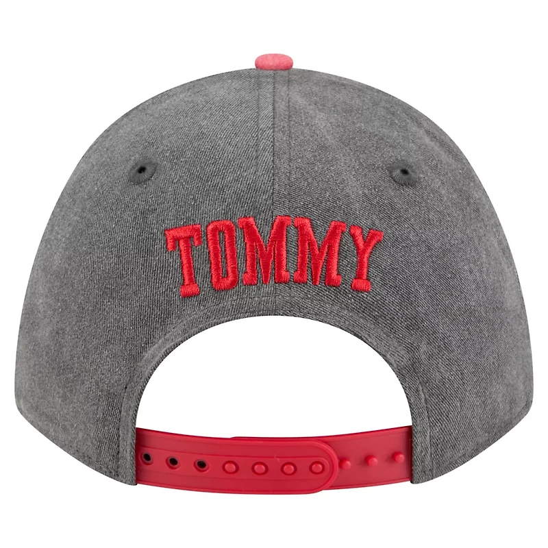 New Era Red Chicago hawks Mascot 2-Tone 9FORTY Adjustable Hat