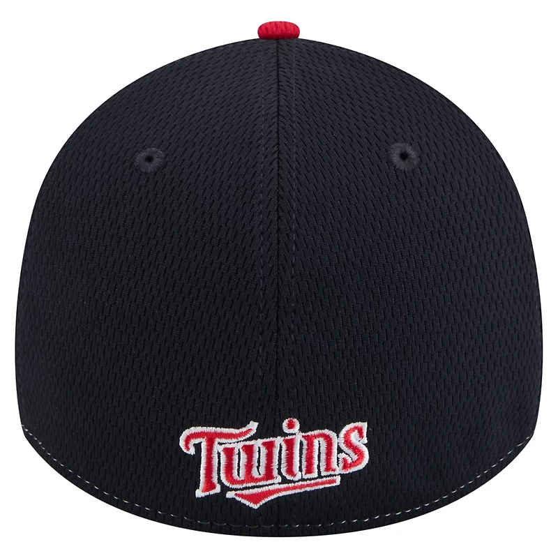 New Era Red Minnesota Twins 2025 MLB Clubhouse 39THIRTY Flex Hat