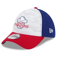 New Era Texas Rangers 2025 MLB Clubhouse 39THIRTY Flex Hat