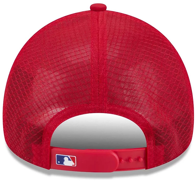 New Era Texas Rangers 2026 Batting Practice Apex 9FORTY Adjustable Trucker Hat