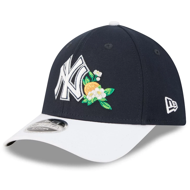 New Era White York Yankees 2026 Spring Training M-Crown 39THIRTY Flex Hat