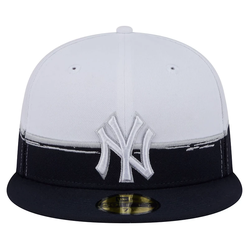 New Era White New York Yankees Paint Stroke 59FIFTY Fitted Hat
