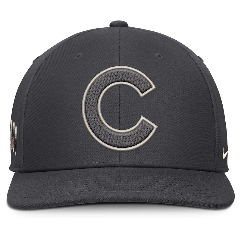 Nike Chicago Cubs Statement Pro Snapback Hat