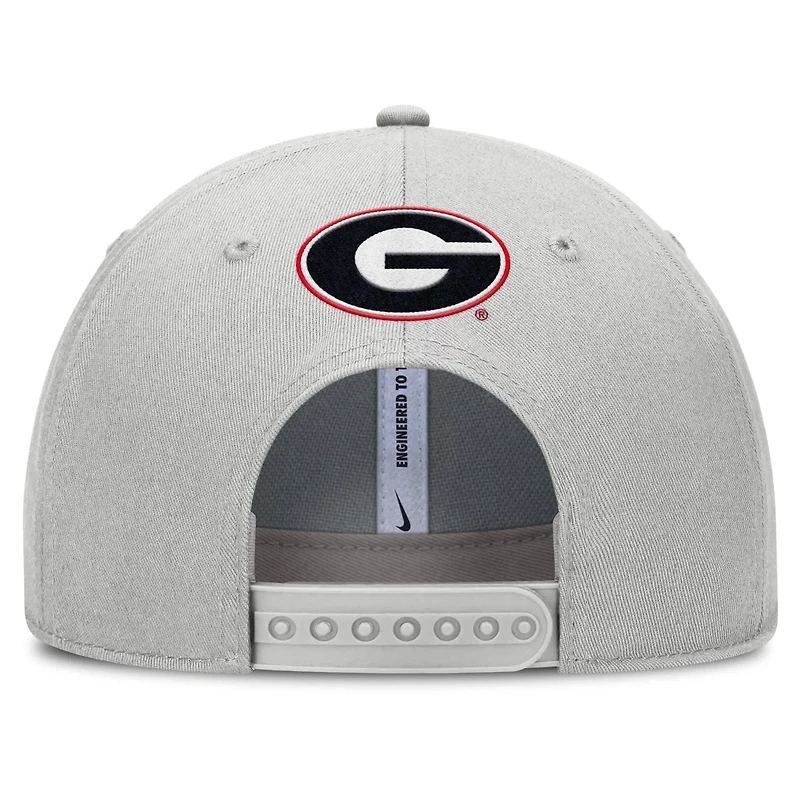 Nike Georgia Bulldogs 2025 Sideline Dust Pinched Rise Adjustable Hat