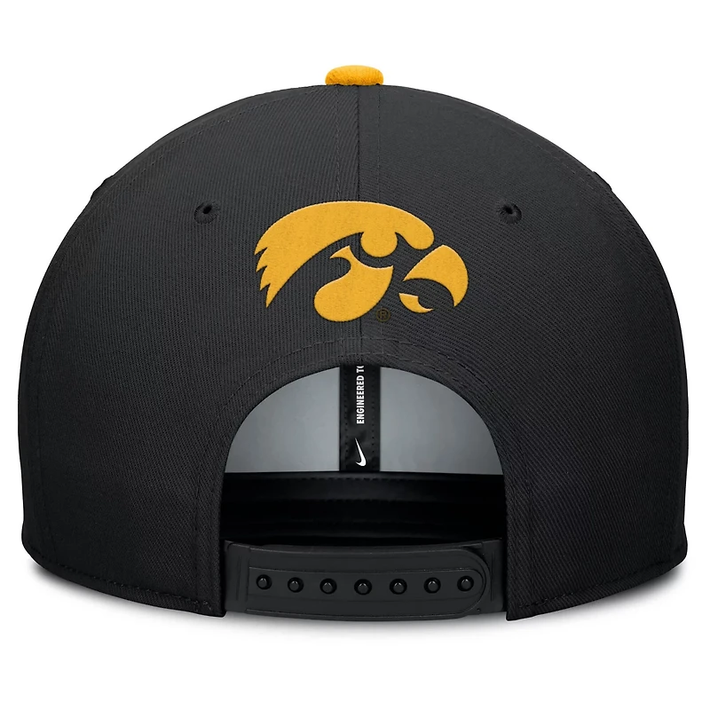 Nike Iowa Hawkeyes 2025 On-Field Pro Performance Adjustable Hat