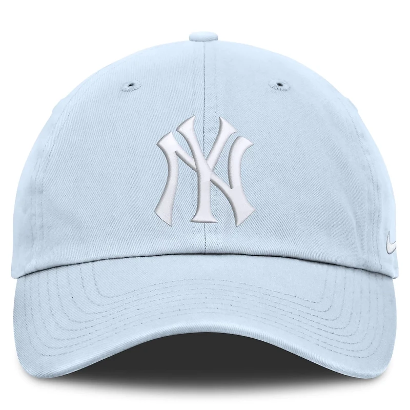 Nike Light New York Yankees Club Adjustable Hat