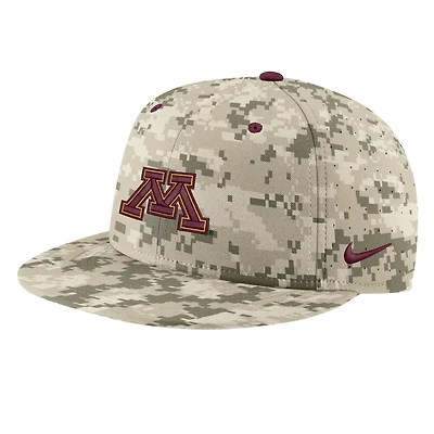 Nike Minnesota Golden Gophers Aero True Baseball Performance Fitted Hat
