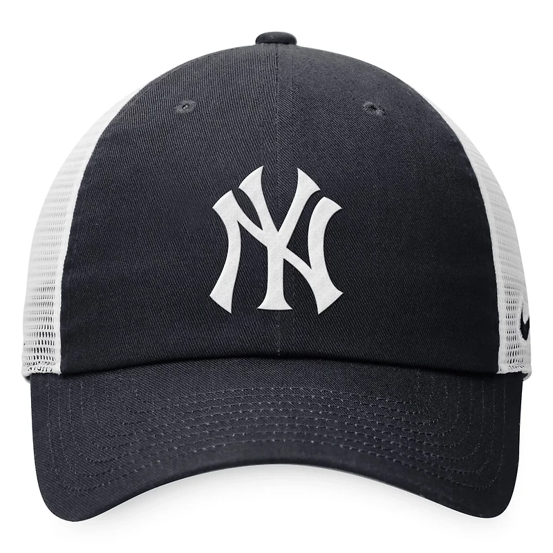 Nike New York Yankees Club Trucker Adjustable Hat