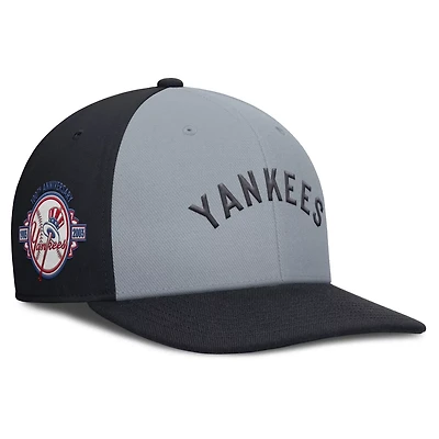 Nike New York Yankees Pro Performance Snapback Hat