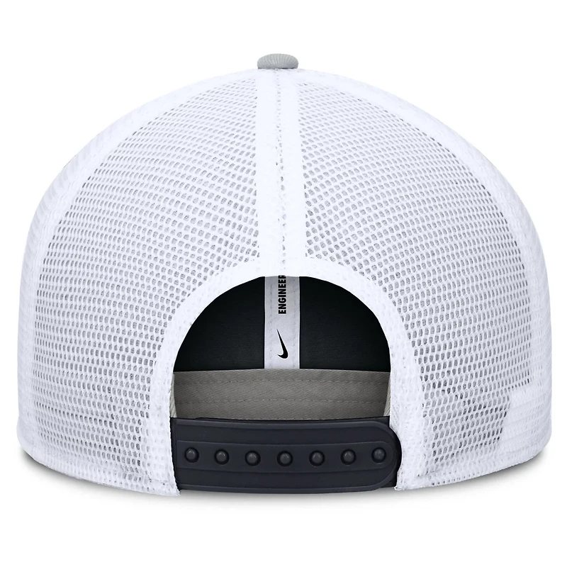 Nike New York Yankees Pro Trucker Snapback Hat
