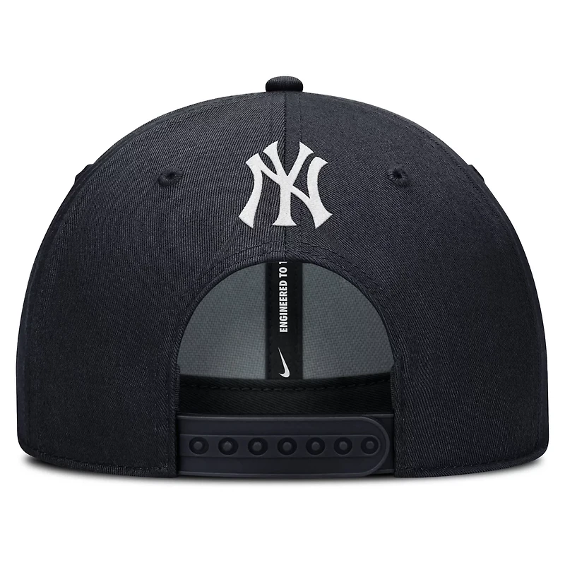 Nike New York Yankees Rise Gaberdine Adjustable Hat
