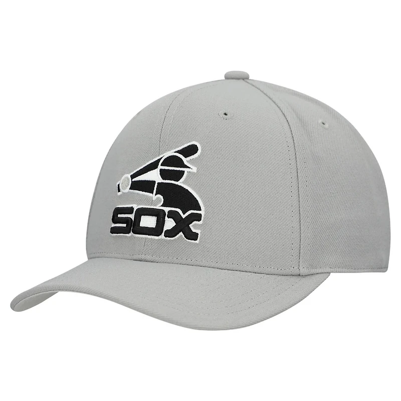 Unisex Mitchell Ness Chicago Sox Basic Coop Pro Adjustable Hat