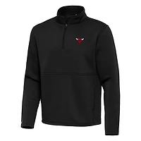Antigua Chicago Bulls Twist Quarter-Zip Pullover Top