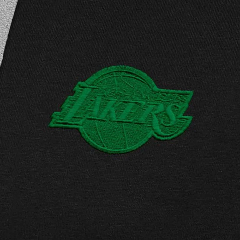 Antigua Kelly Los Angeles Lakers St Patrick's Day Victory Raglan Pullover Hoodie