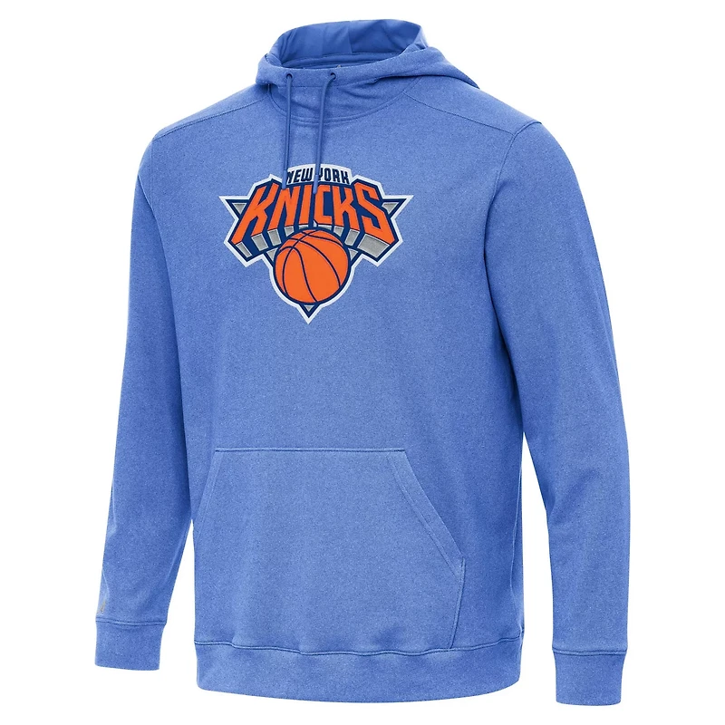 Antigua Men’s New York Knicks Cloud Pullover Hoodie