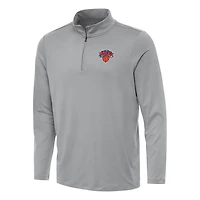 Antigua Men’s New York Knicks Reprocess 1/4-Zip Top