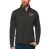 Antigua Men’s New York Knicks Tribute 1/4-Zip Pullover Top