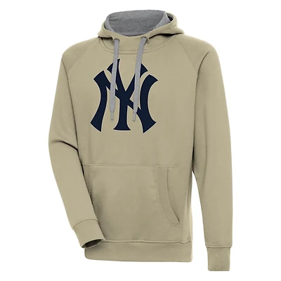 Antigua Men's New York Yankees Victory Pullover Hoodie