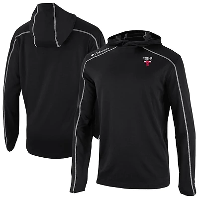 Columbia Chicago Bulls Omni-Wick Shotgun Pullover Hoodie