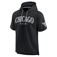 Fanatics Chicago Bulls Elements Ready Short Sleeve Pullover Hoodie