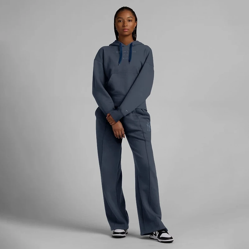 Fanatics New York Yankees Elements Future Ground Subtle Tonal Pullover Hoodie