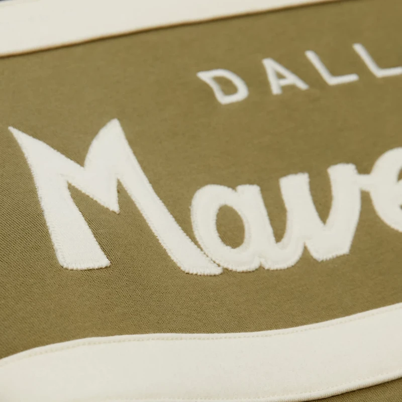 Mitchell Ness Dallas Mavericks Double Clutch Head Coach Hoodie