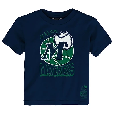 Mitchell  Ness Dallas Mavericks Favorite Team T-Shirt