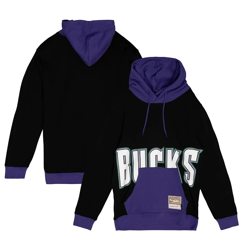 Mitchell & Ness Men’s Milwaukee Bucks Hardwood Classics Big Face 5.0 Pullover Hoodie