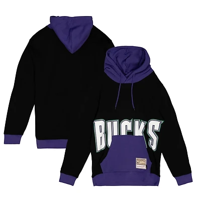 Mitchell & Ness Men’s Milwaukee Bucks Hardwood Classics Big Face 5.0 Pullover Hoodie