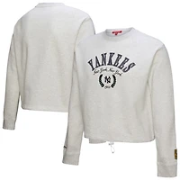 Mitchell  Ness New York Yankees Cropped Toggle Pullover Sweatshirt
