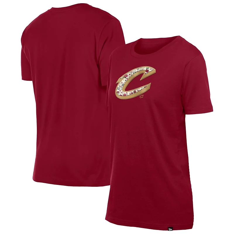 New Era Cleveland Cavaliers Glam Game Flower T-Shirt
