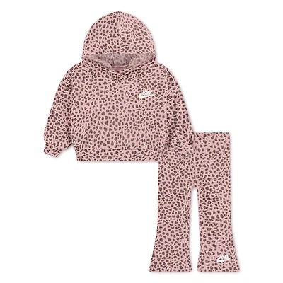 Nike Wild Warmth Pullover Hoodie and Leggings 2-Piece Set