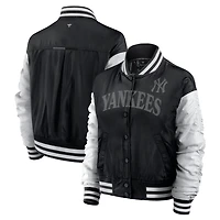 Fanatics New York Yankees Elements Wave Full-Snap Jacket