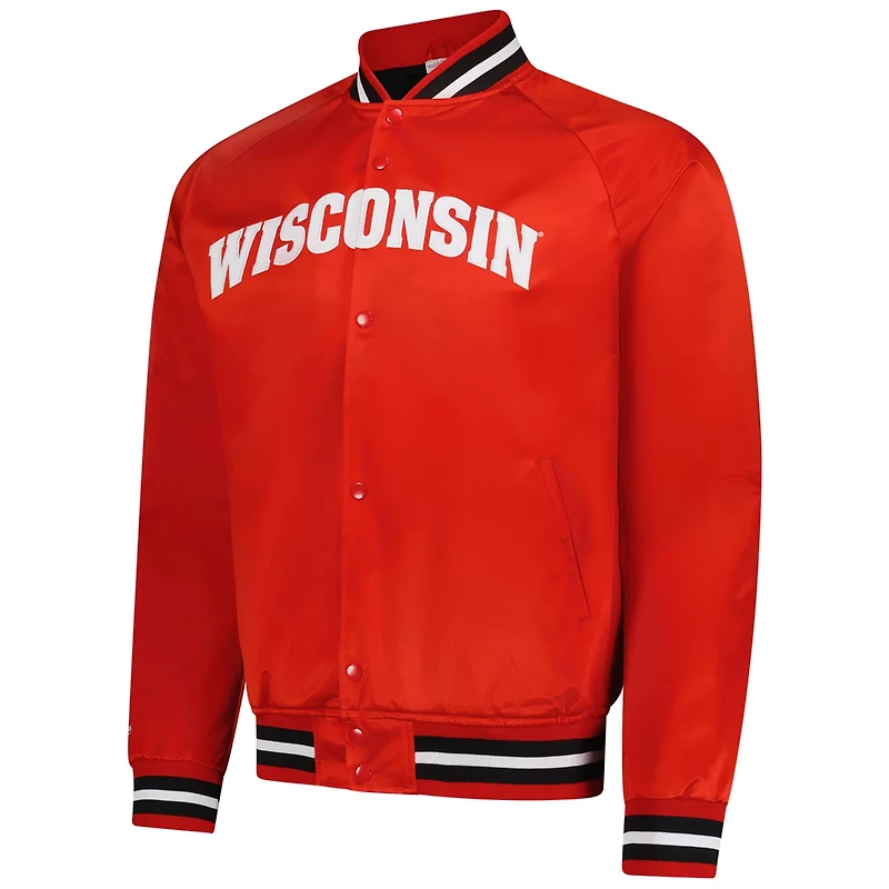 Mitchell  Ness Wisconsin Badgers Lightweight Satin Raglan Full-Snap Jacket