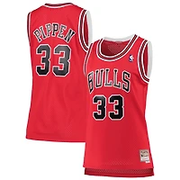 Mitchell  Ness Scottie Pippen Chicago Bulls 1997/98 Hardwood Classics Swingman Jersey
