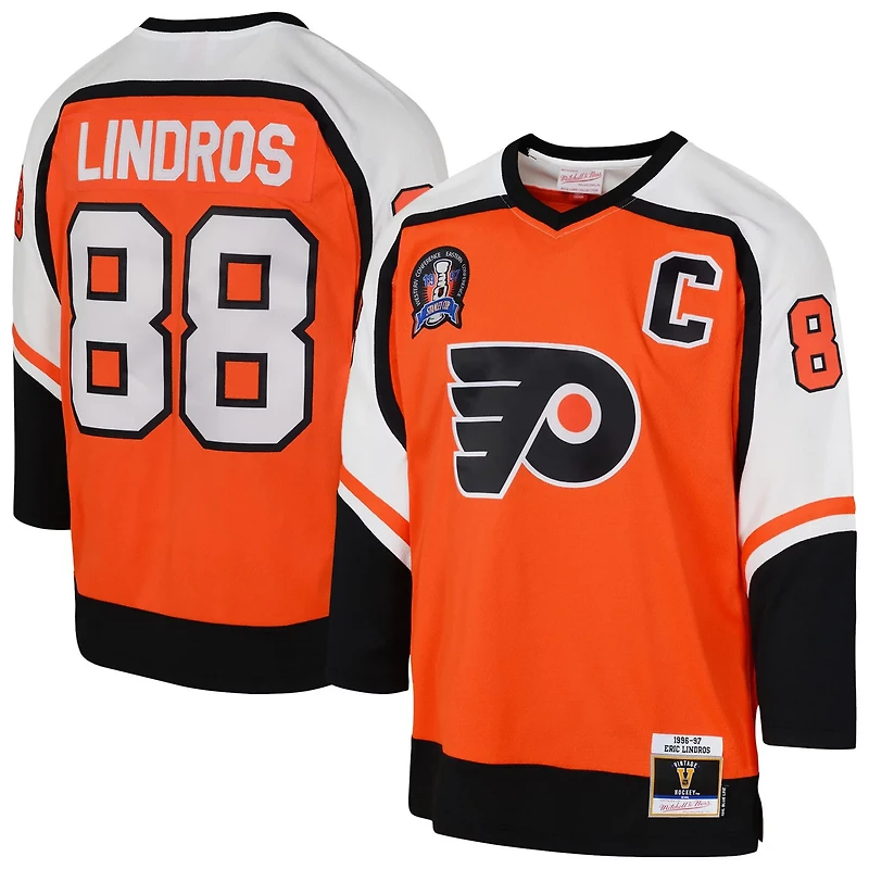 Youth Mitchell Ness Eric Lindros Philadelphia Flyers 1996 97 Power Play 20 Player Jersey with Captain Patch