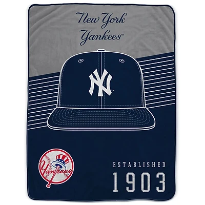 Pegasus New York Yankees 60 x 80 Hat Stripes Throw Blanket