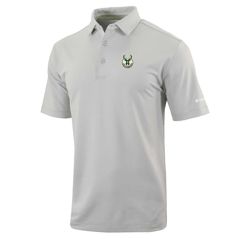 Columbia Milwaukee Bucks Omni-Wick Even Lie Polo