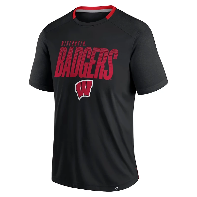Fanatics Wisconsin Badgers Defender Fade Slant T-Shirt
