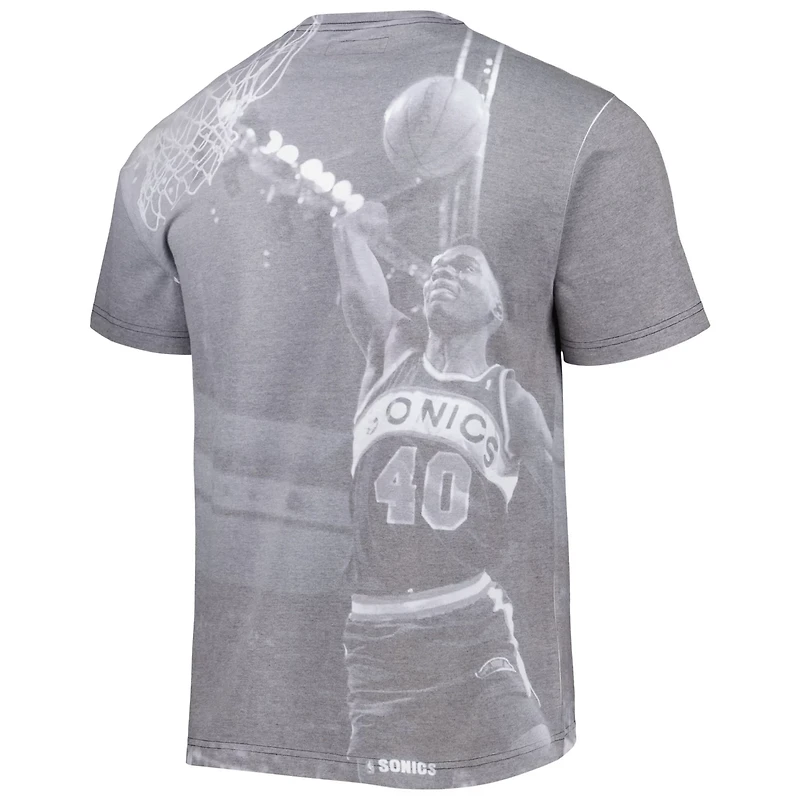 Mitchell Ness Shawn Kemp Seattle SuperSonics Above The Rim T-Shirt