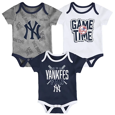 Newborn New York Yankees /White/Heathered Gray Game Time Three-Piece Bodysuit Set