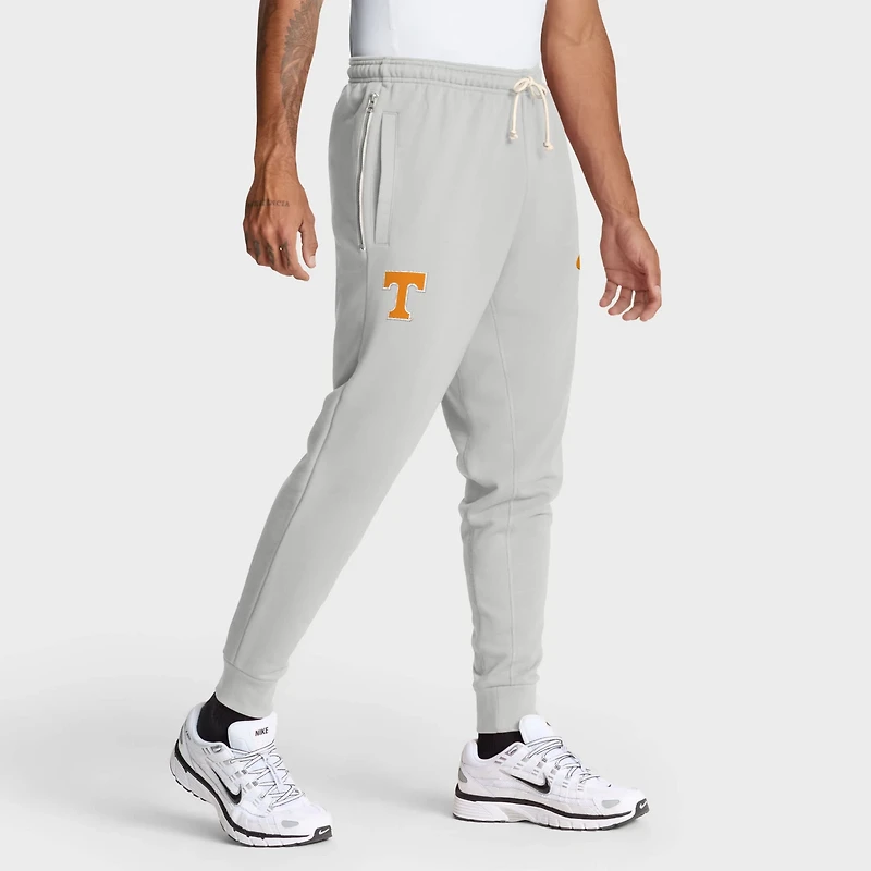 Nike Tennessee Volunteers 2025 Sideline Standard Issue Dri-FIT Taper Pants