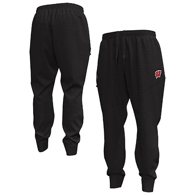 Under Armour Wisconsin Badgers Unstoppable Fleece Jogger Pants
