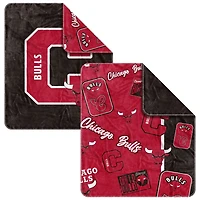 Chicago Bulls 50 x 60 Dream Weave Throw Blanket