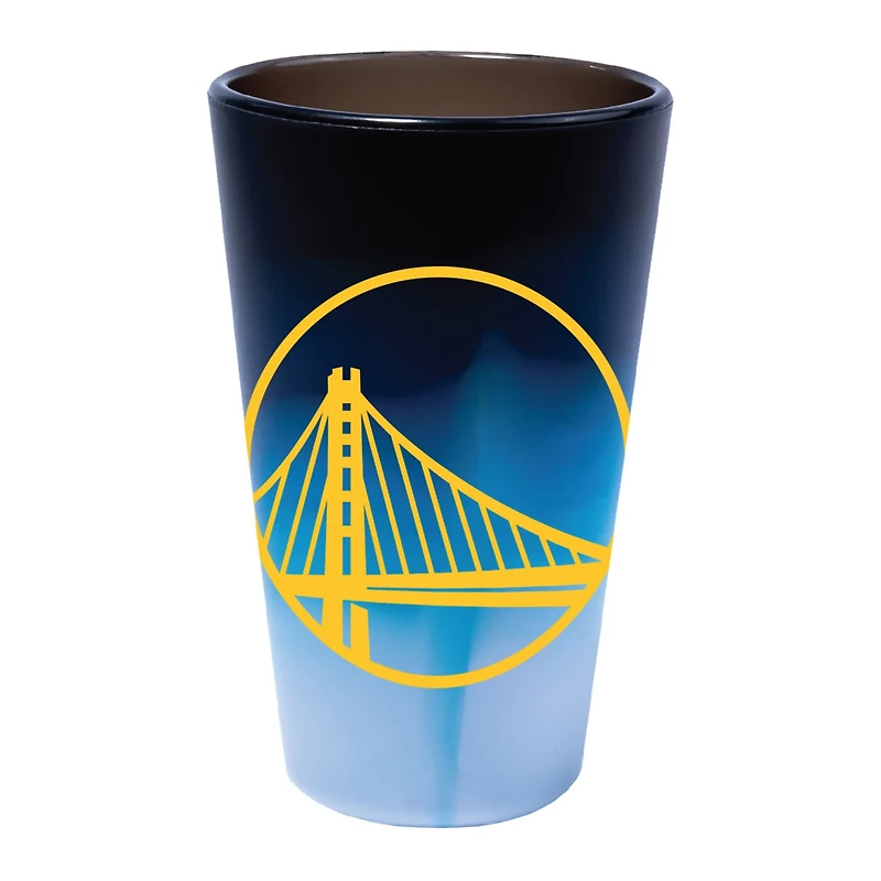 WinCraft Golden State Warriors 16oz Fashion Silicone Pint Glass