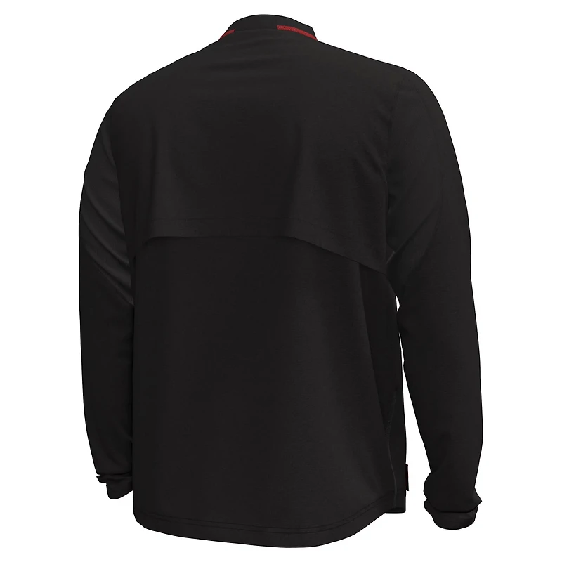 Under Armour Wisconsin Badgers Motivate Long Sleeve Quarter-Zip Jacket