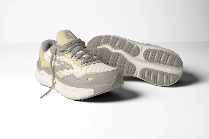 Brooks M Ghost Max 2 Suede